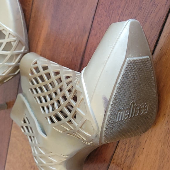 Jean-Paul GAULTIER x Melissa Rubber Mesh Heeled Sandal - Picture 8 of 15